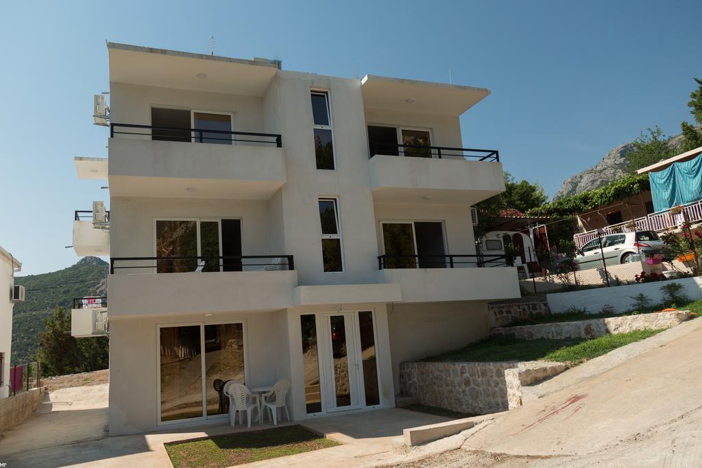 Del Mar Apartments Canj Exterior photo